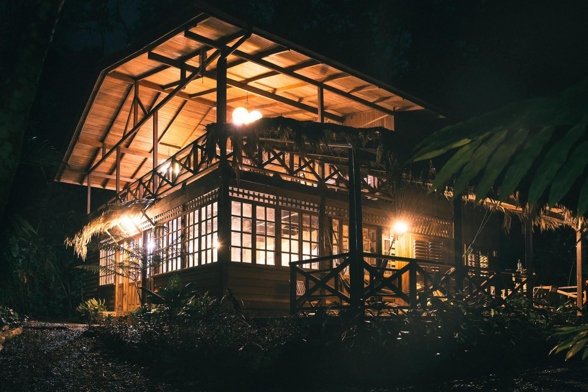 La Kukula Lodge Puerto Viejo de Talamanca Zewnętrze zdjęcie